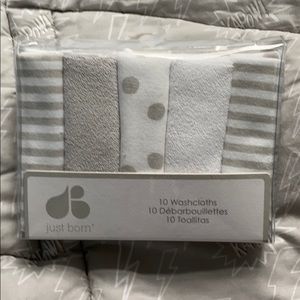 10 Newborn Washcloths